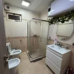 Skanderbeg Corner Flat Тирана
