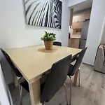 Skanderbeg Corner Flat شقة
